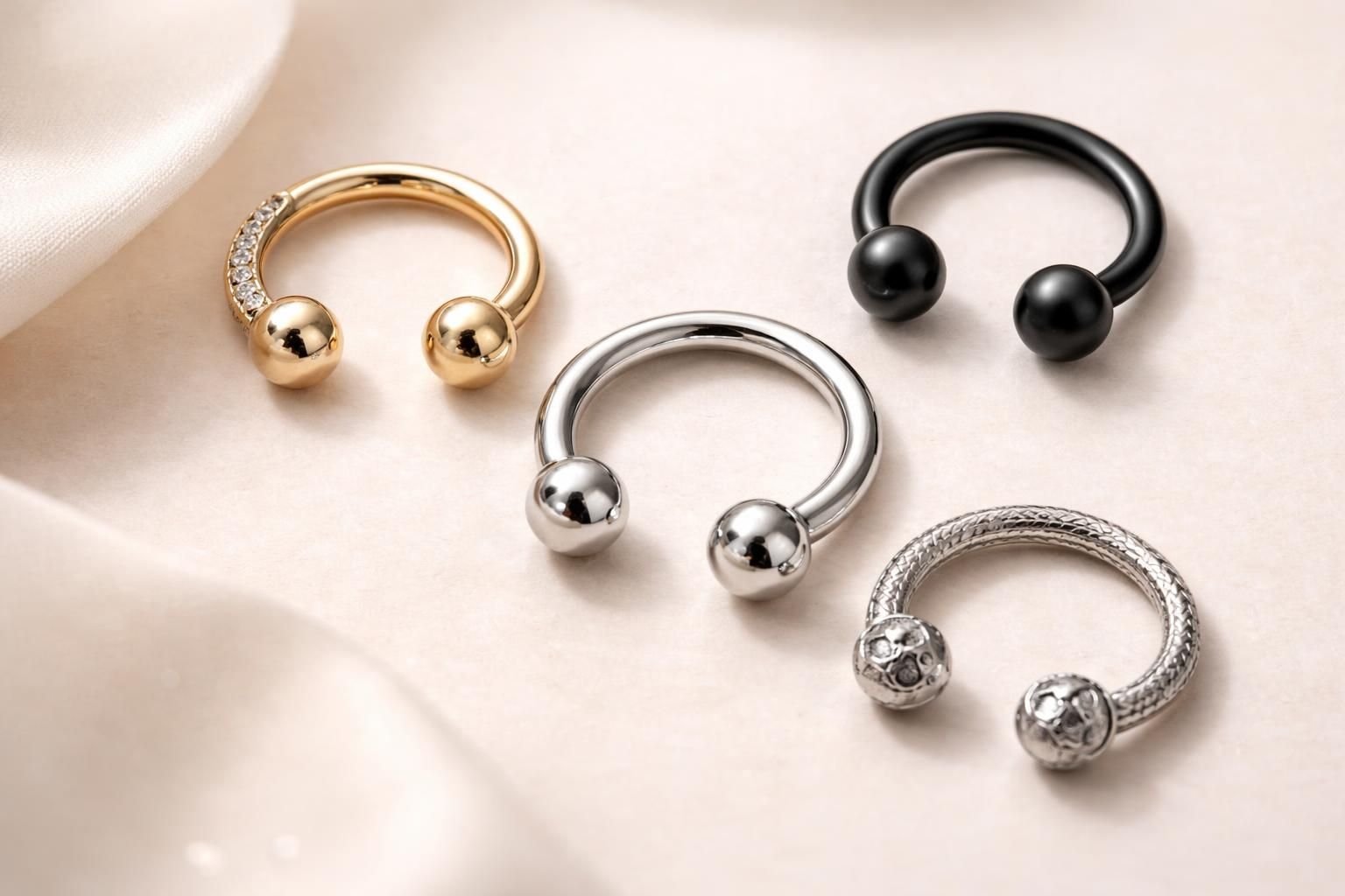 découvrez les avantages du fer à cheval pour tragus et explorez les différents styles tendance pour sublimer votre piercing avec élégance et sécurité.